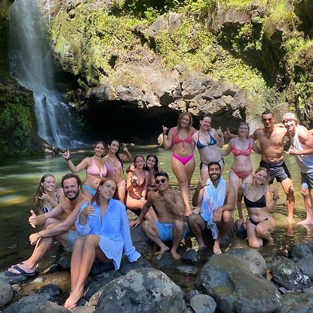 Howzit Hostels Wailuku Exteriör bild